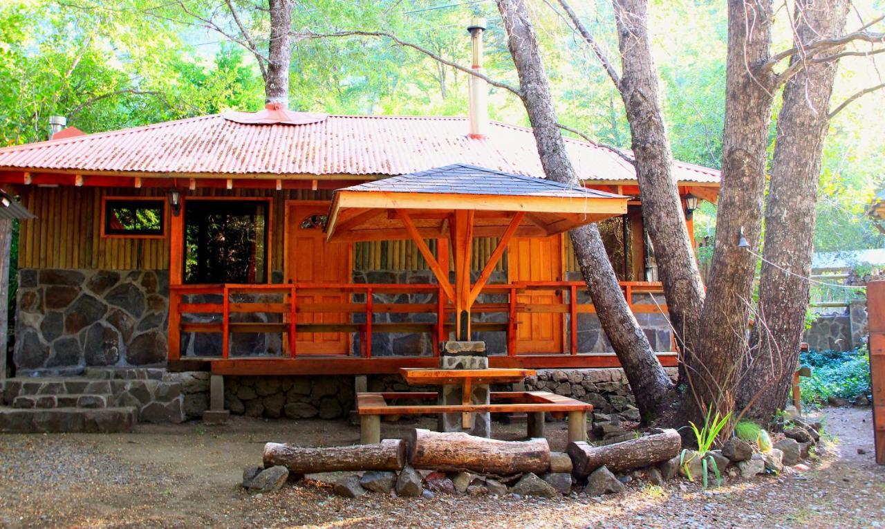 Lodge La De Piedra *